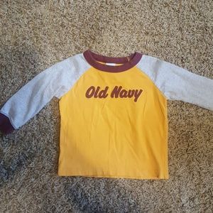 Old navy long sleeve shirt